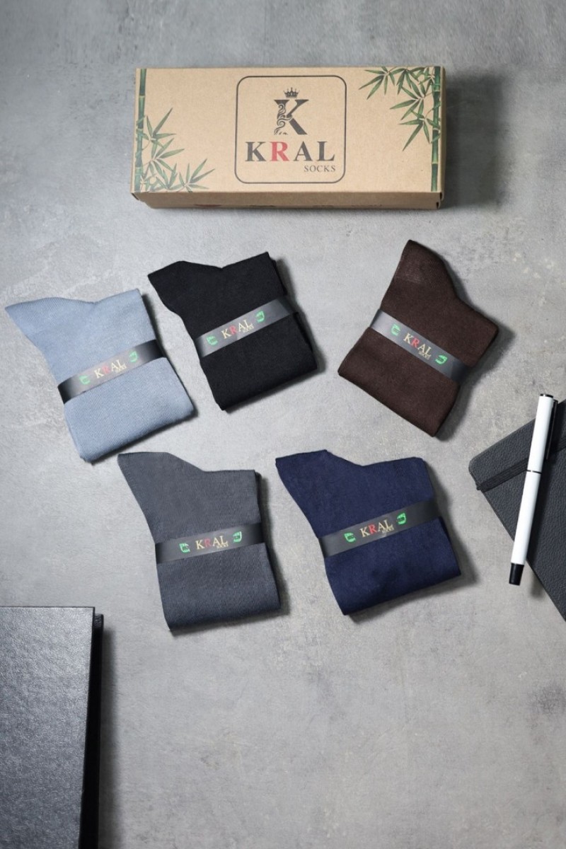 Bambu Erkek Çorap Klasik Soket Düz Uzun Yazlık Dikişsiz 5'li Kutulu Premium Set Bambu Erkek Çorap Klasik Soket Düz Uzun Yazlık Dikişsiz 5'li Kutulu Premium Set