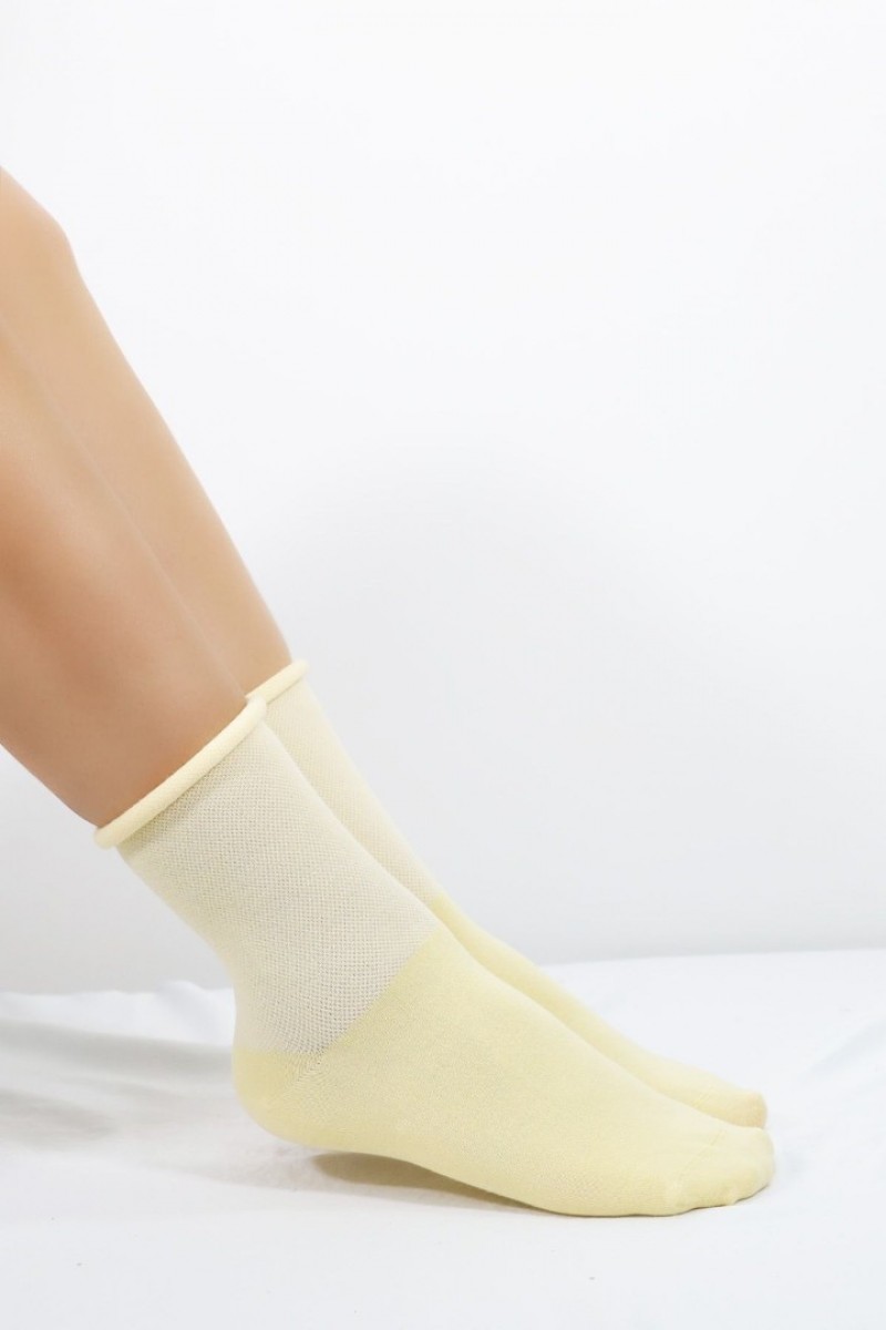KRAL SOCKS Coton Dikişsiz Lastiksiz Roll-top Yazlık Sıkmayan 4 'lü Paket Uzun Kadın Çorap Seti KRAL SOCKS Coton Dikişsiz Lastiksiz Roll-top Yazlık Sıkmayan 4 'lü Paket Uzun Kadın Çorap Seti