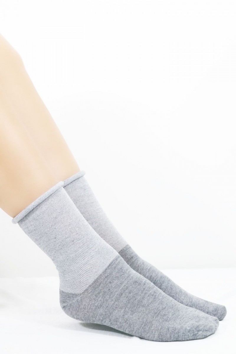 KRAL SOCKS Coton Dikişsiz Lastiksiz Roll-top Yazlık Sıkmayan 4 'lü Paket Uzun Kadın Çorap Seti KRAL SOCKS Coton Dikişsiz Lastiksiz Roll-top Yazlık Sıkmayan 4 'lü Paket Uzun Kadın Çorap Seti